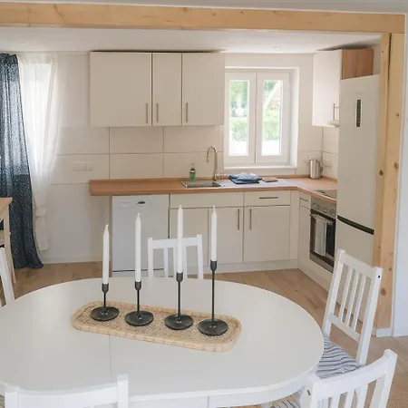 Jasmin - Achterwasser Findling * Netzelkow